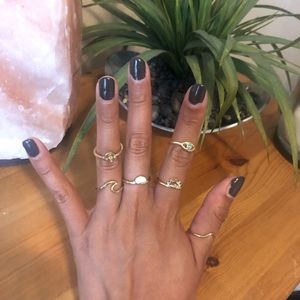 Set of 6 Gold Rings
